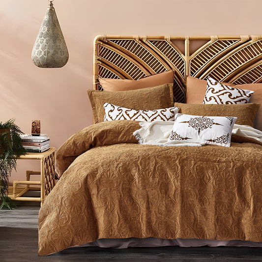 Bohemian 7-Piece Bedding Set in Warm Earth Tones with Decorative Pillows and Textured Design