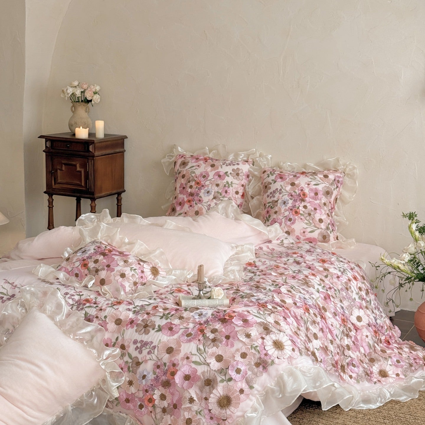 Bettwäsche-Set „Pastell Meadow Floral Organza“ (Queen-Size), 100 % Polyester, Rüschenbettwäsche mit Kissenbezügen, Kawaii-Frühlingsgarten-Zimmerdeko, OEM/ODM-Hersteller, individuelles Blumendesign &amp; Großbestellung 