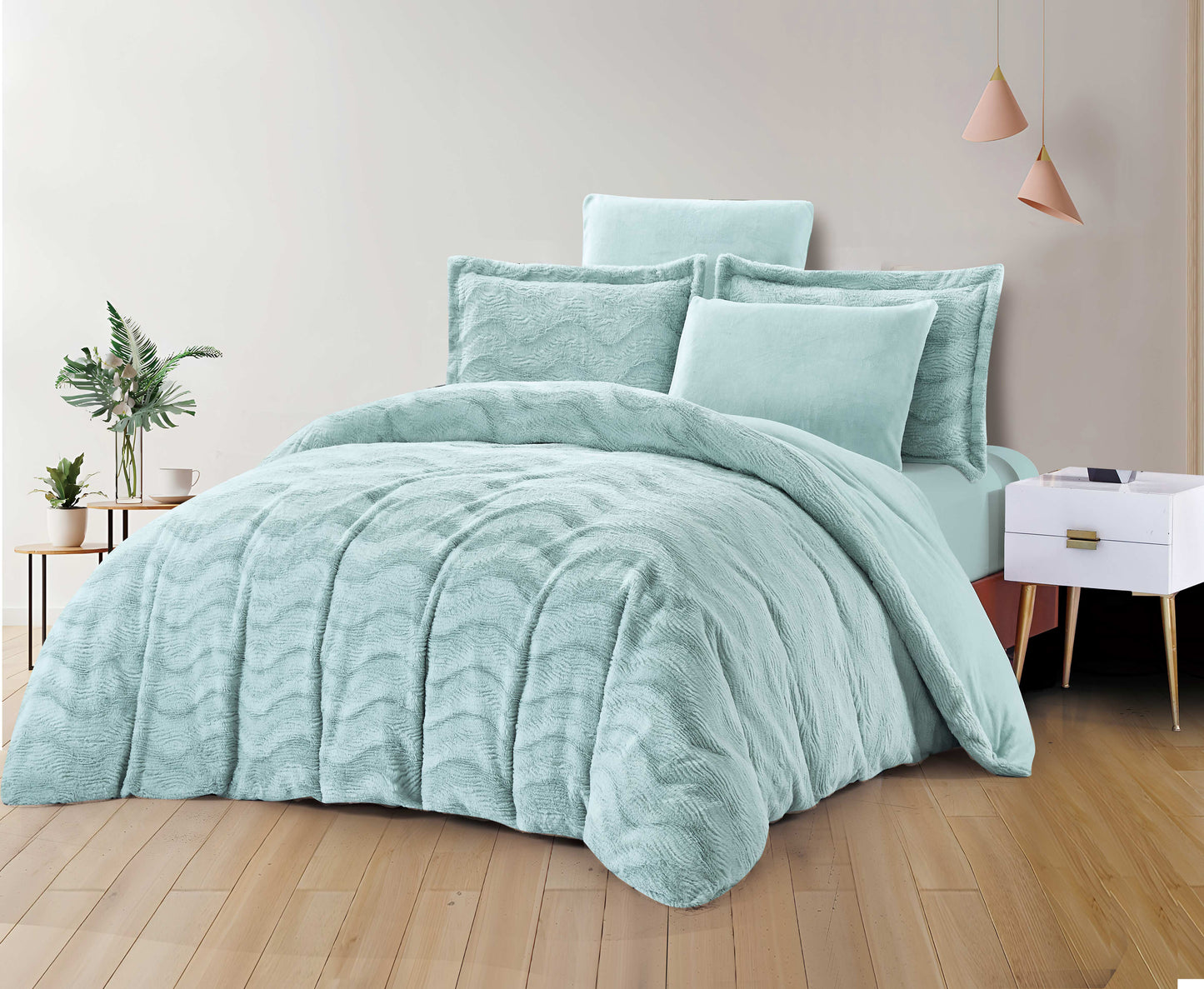 Aqua Blue Faux Fur Microfiber Comforter Set | Ultra-Soft Textured Bedding | Machine Washable & Dry Clean Safe | Reversible comforter OEM