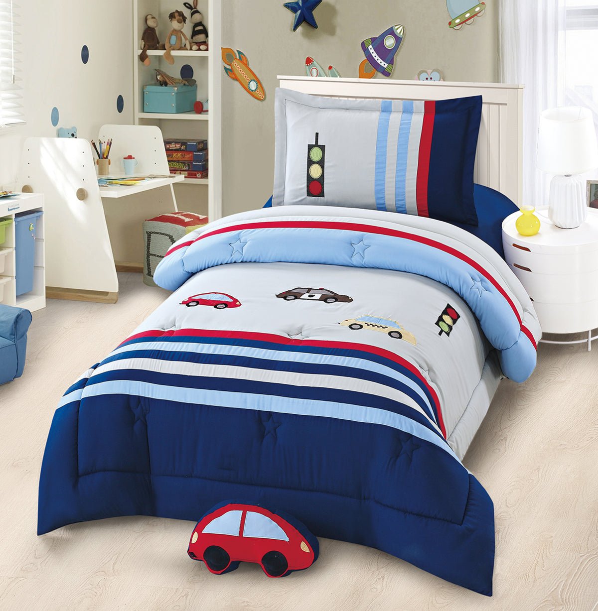 A children's bedding set with car print, displayed on a bed in a room with car-themed decor.